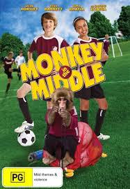 locandina del film MONKEY IN THE MIDDLE