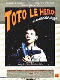 locandina del film TOTO LE HEROS - UN EROE DI FINE MILLENNIO