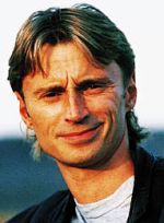 ROBERT CARLYLE