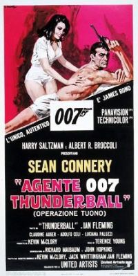 locandina del film AGENTE 007 - THUNDERBALL (OPERAZIONE TUONO)