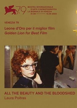 locandina del film TUTTA LA BELLEZZA E IL DOLORE