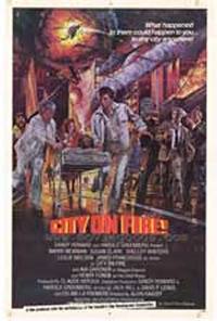 locandina del film CITTA' IN FIAMME