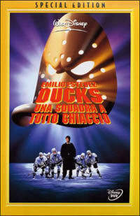 locandina del film DUCKS: UNA SQUADRA A TUTTO GHIACCIO
