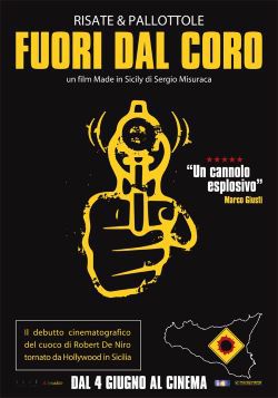 locandina del film FUORI DAL CORO