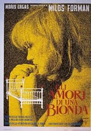 locandina del film GLI AMORI DI UNA BIONDA