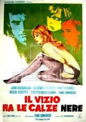 locandina del film IL VIZIO HA LE CALZE NERE