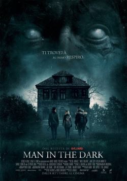locandina del film MAN IN THE DARK