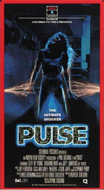 locandina del film PULSE - SCOSSA MORTALE