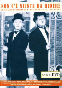 locandina del film SLIPPING WIVES - NON C'E' NIENTE DA RIDERE