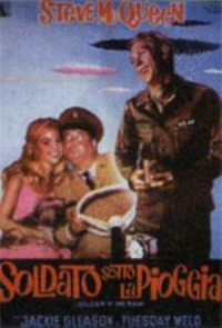 locandina del film SOLDATO SOTTO LA PIOGGIA