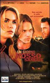 locandina del film UN GIORNO ROSSO SANGUE