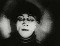 Immagine tratta dal film IL GABINETTO DEL DOTTOR CALIGARI