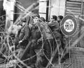 Immagine tratta dal film LA BATTAGLIA DI ALGERI